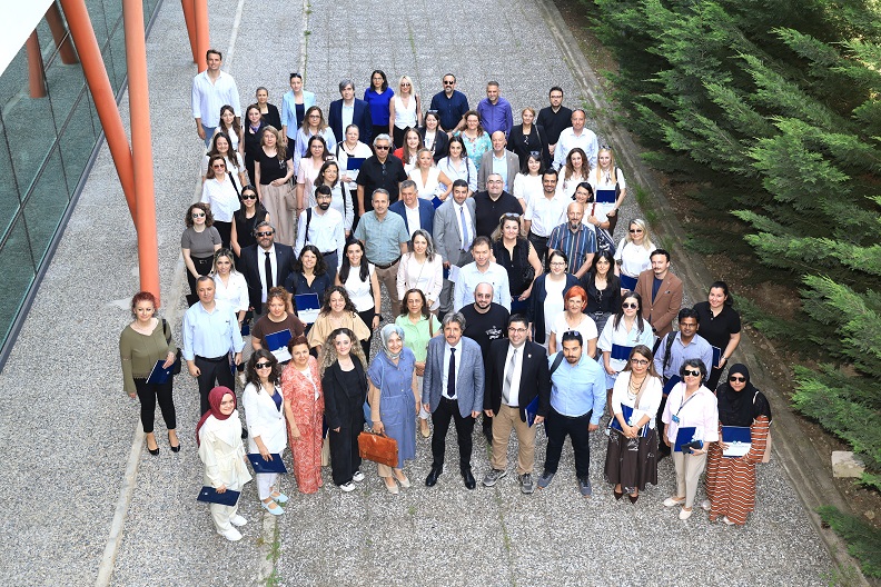Başarılı Akademisyenler Rektörle Buluşuyor