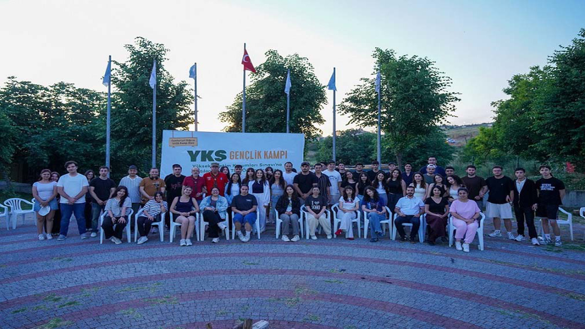 Üniversite Adayları Gençlik Kampında Moral Depoladı