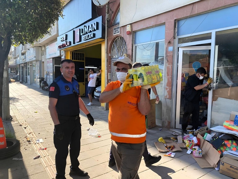 Gemlik’te Sağlıksız Gıda Deposuna Zabıta Baskın