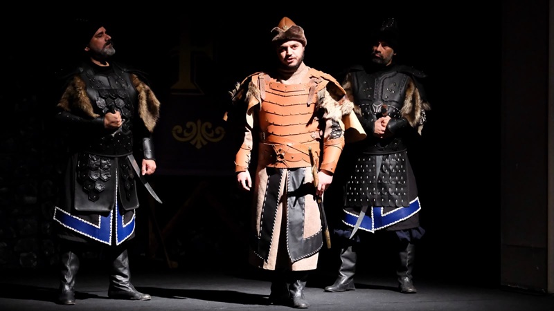 Bursa'nın Fethi Sahneye Taşındı
