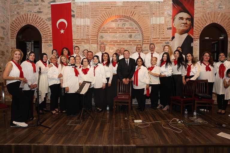 Osmangazi’de Türküler Gönüllere İşlendi