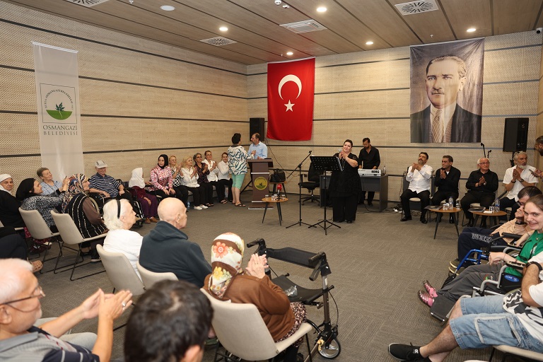 Osmangazi’de Gönüllere Dokunan Ezgiler