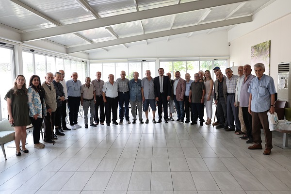 Nilüfer’de Yaşlılara Babalar Günü Ziyareti