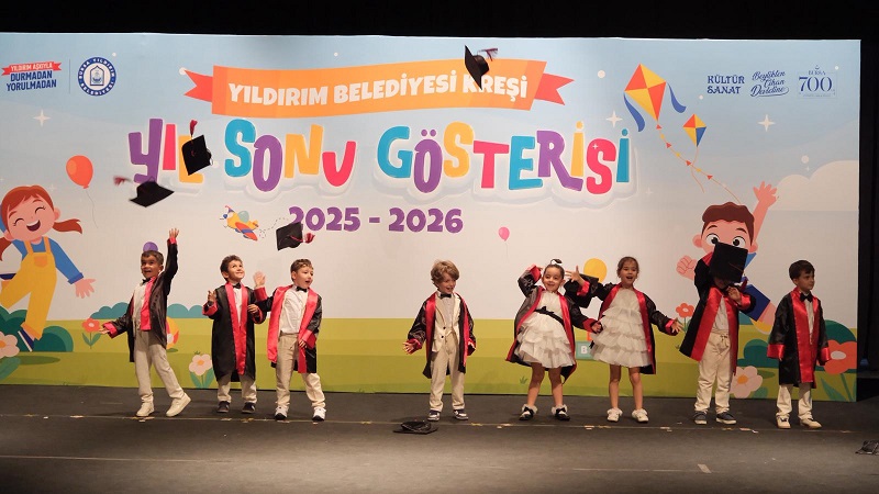 Yıldırım'da Miniklerin Mezuniyet Coşkusu