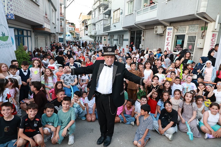 Osmangazi'de Yaz Mahalle Şenlikleri Coşkuyla Başladı