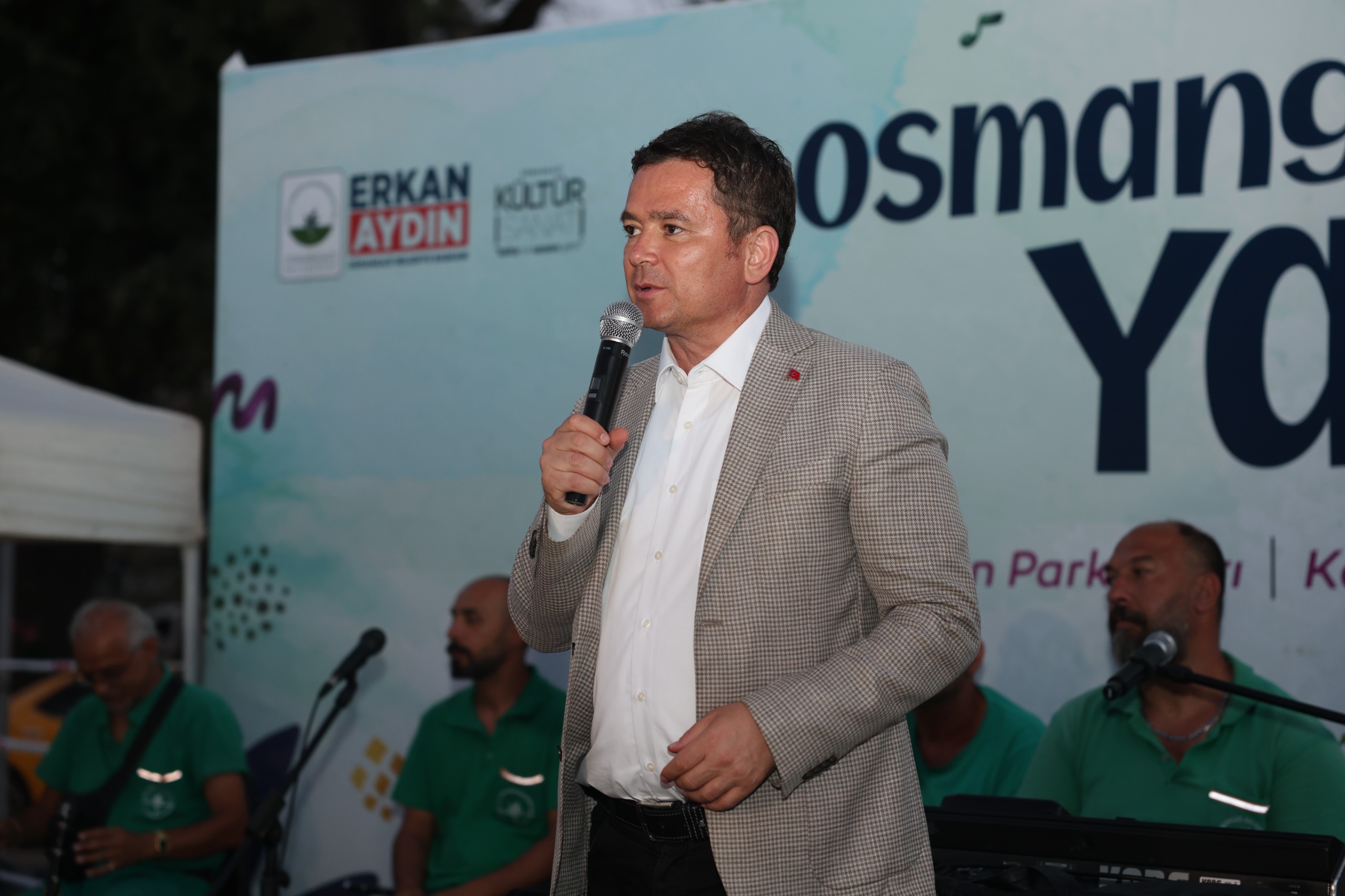 Başkan Erkan Aydın Şenlik Coşkusuna Ortak Oldu