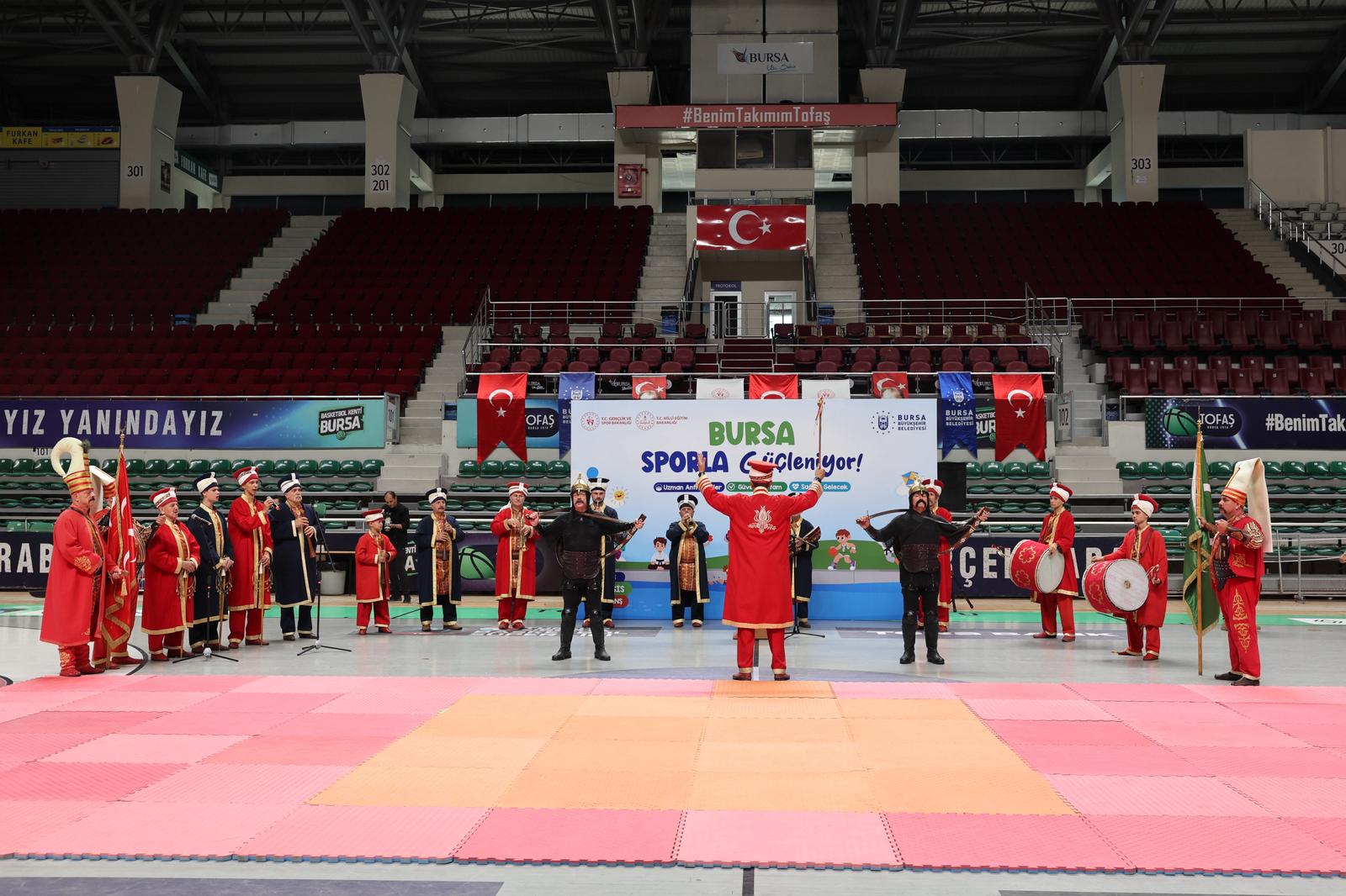 Bursa'da 30 bin Çocuk Yazı Sporla Geçirecek