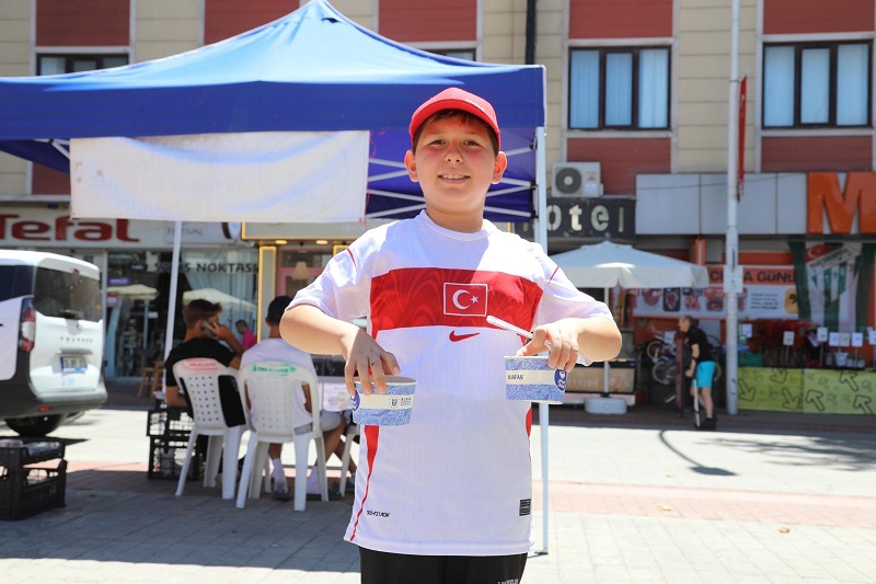 İznik’te Aşure Bereketi
