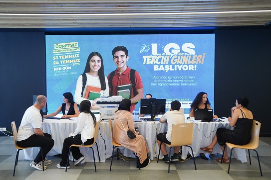 Beylikdüzü Belediyesi, LGS Tercih Dönemlerinde Öğrencilerin Yanında