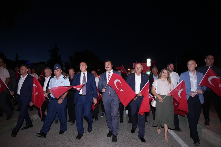 Başkan Özel: 15 Temmuz Destansı Bir Direniştir