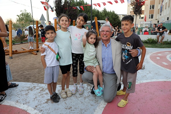 Mudanya'da Parklar Yenileniyor