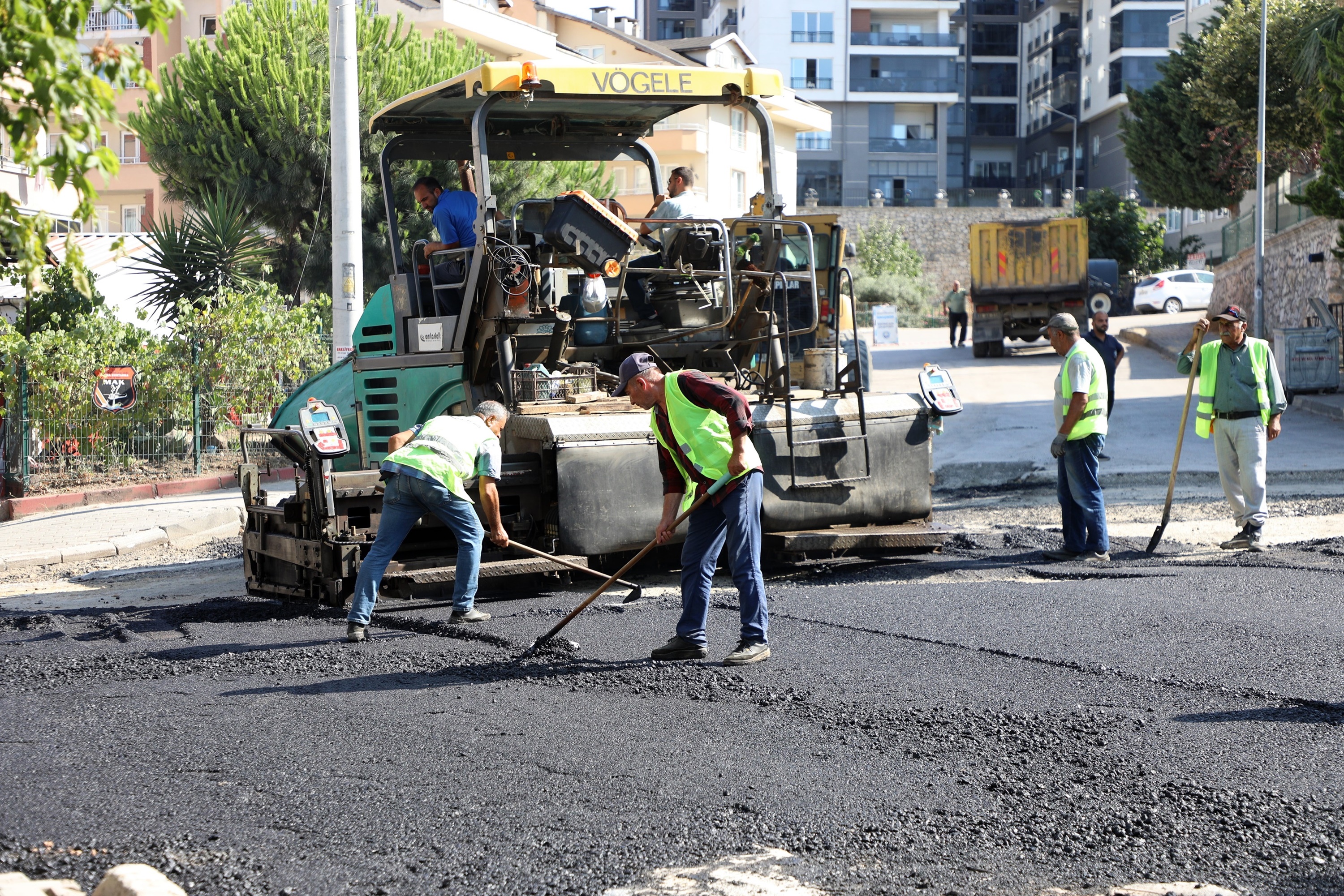 Mudanya Genelinde Yol Yenilemesi
