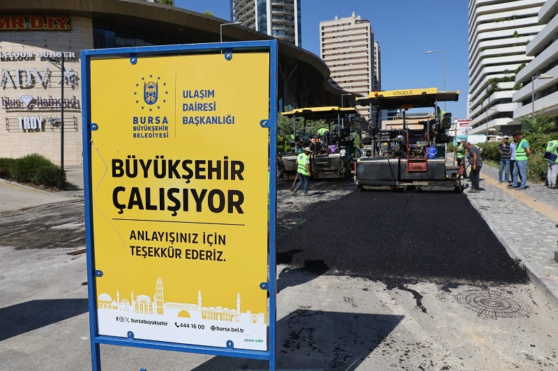 Nilüfer'de Akademi Caddesi'ne Konfor Ayarı
