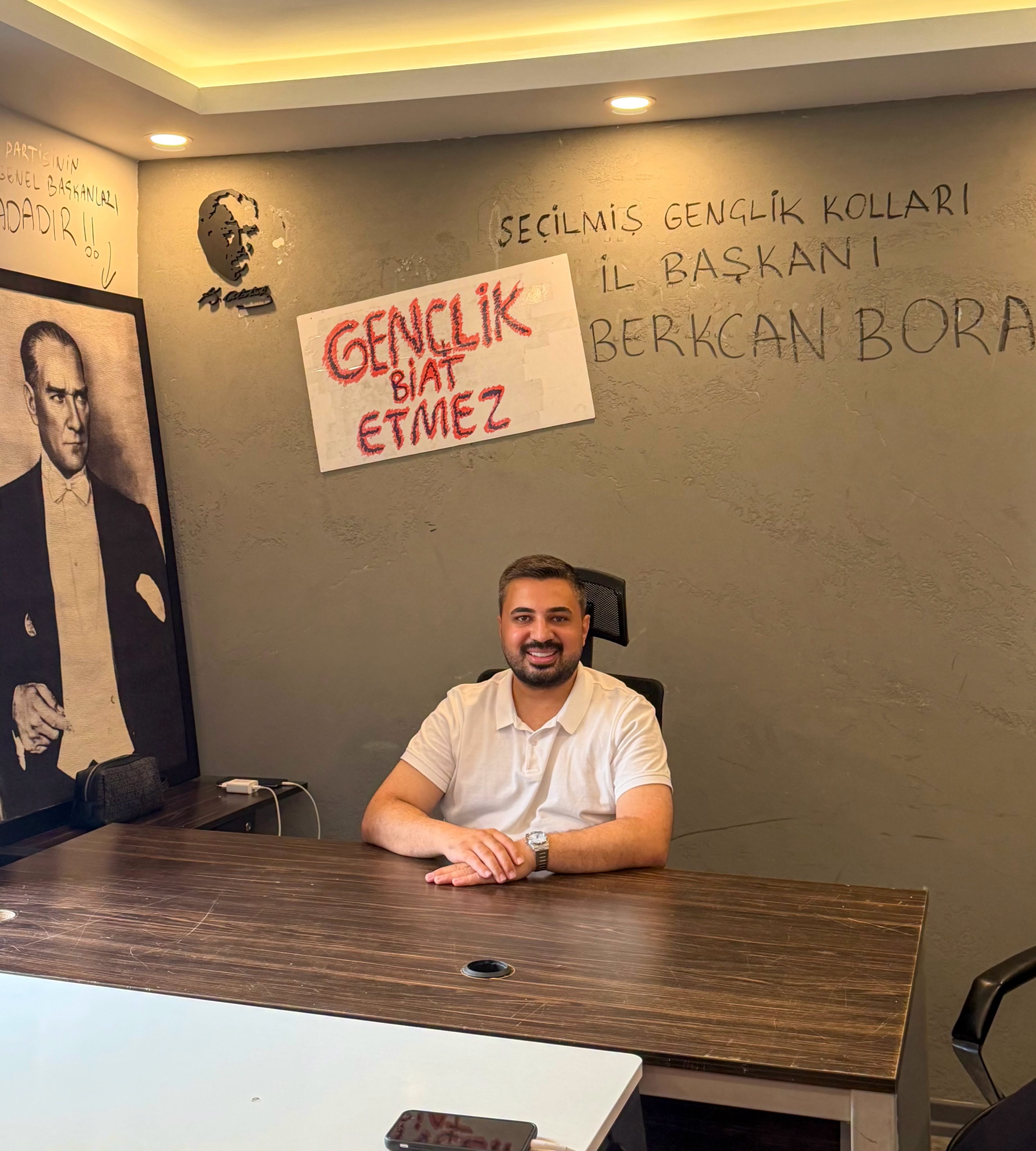Berkcan Bora Hedef Gösterildi: 10 Yıl Önceki Paylaşımları Nedeniyle İfade Verdi