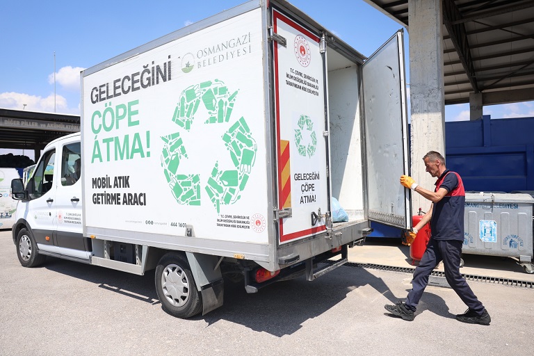 Osmangazi’de İlaç Atıklarına Güvenli Çözüm