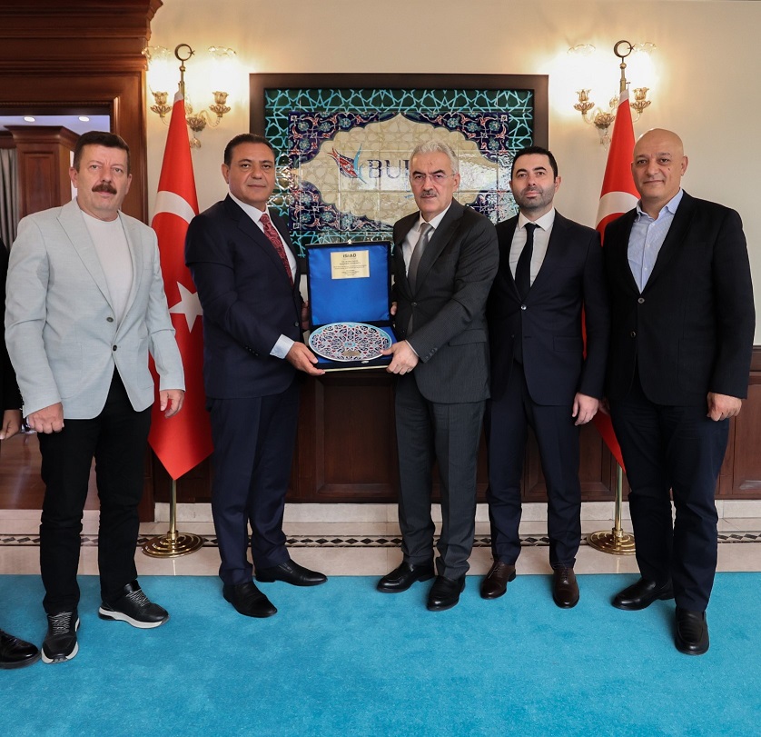 İSİAD Bursa'dan Vali Ayyıldız'a Ziyaret