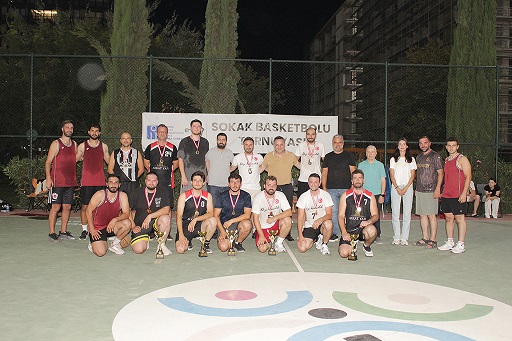 İMO Bursa Şubesi Sokak Basketbolu Turnuvası Düzenledi