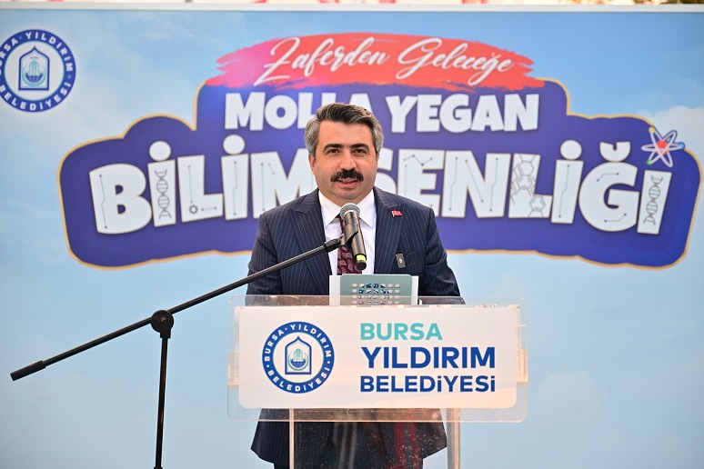 Molla Yegan Üniversitesi'nde Çocuklar Bilimle Büyüyor