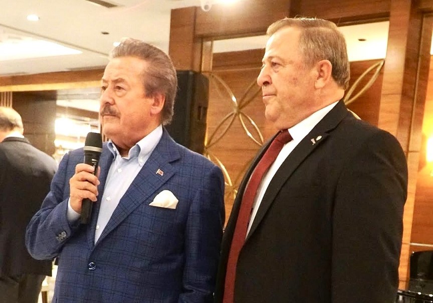 Emeklilerden Cavit Çağlar’a Vefa