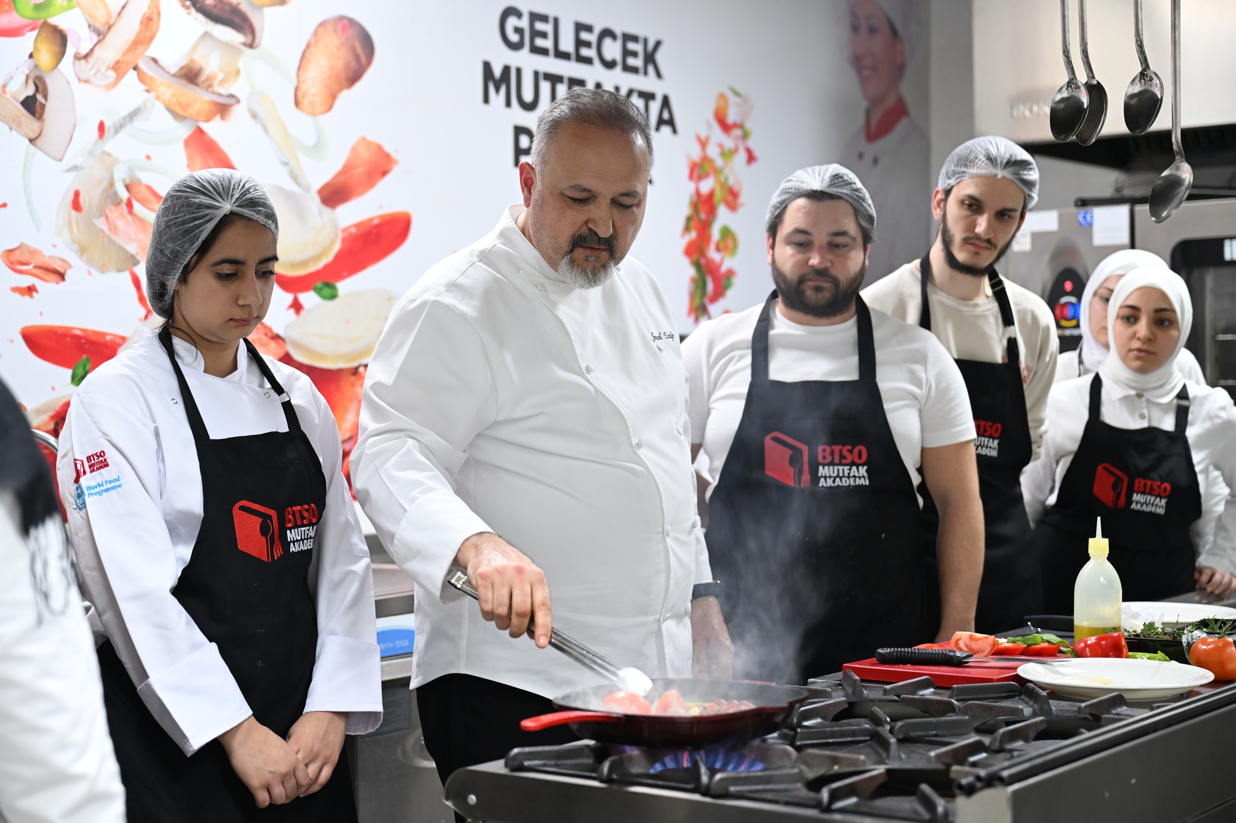 BTSO Mutfak Akademi’den Girişimciliğe Açılan Kapı