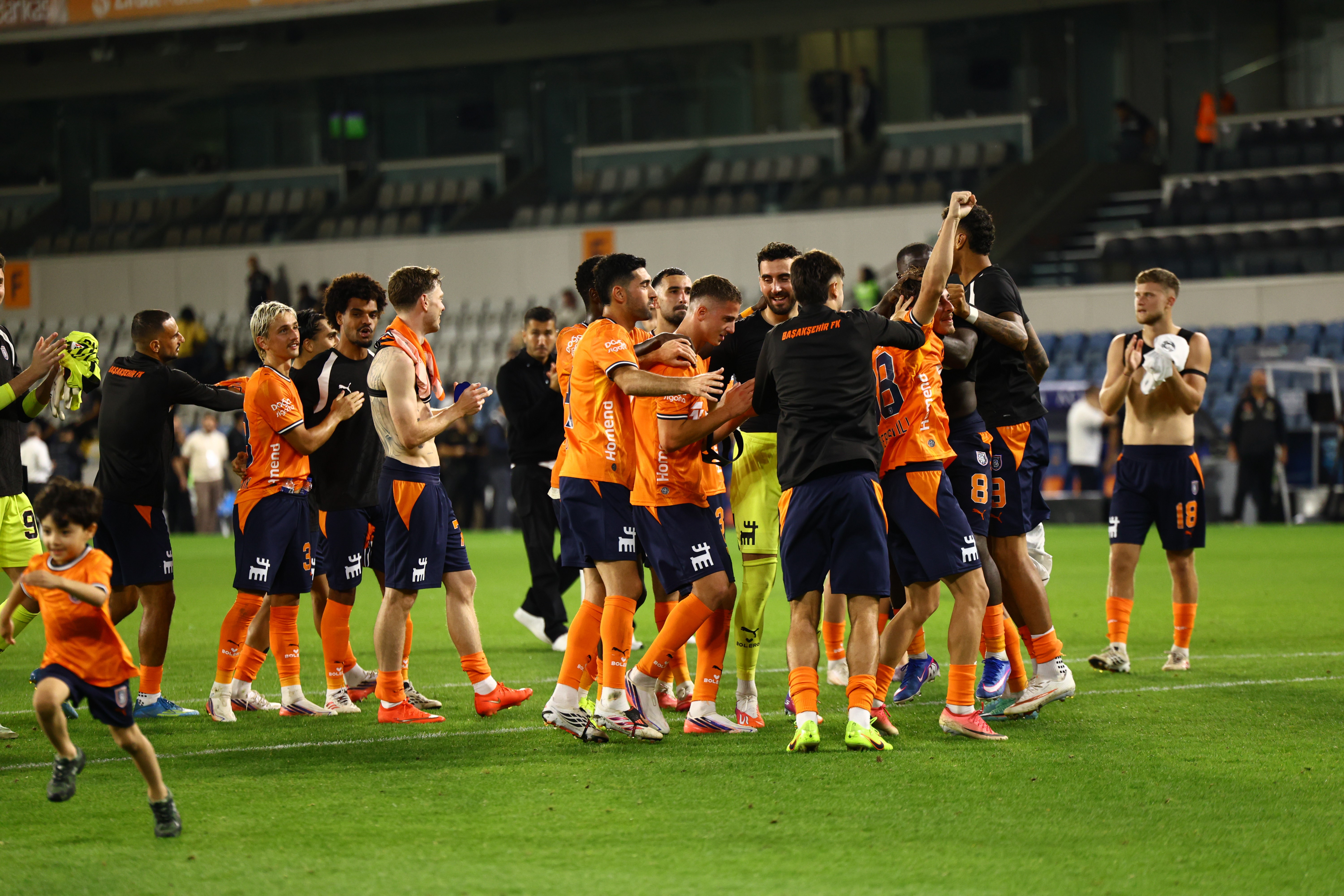 Başakşehir, 4 maç sonra kazandı