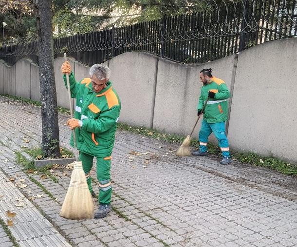 Osmangazi’de Temizlik Çalışmaları Aralıksız Sürüyor