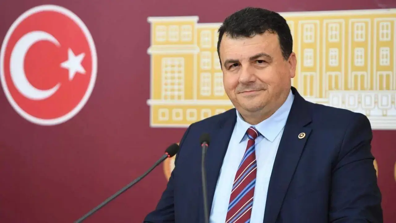YENİ Parti Bursa Milletvekili Hasan Öztürk'ten Borsadaki Kayıplara İlişkin Çarpıcı Açıklama