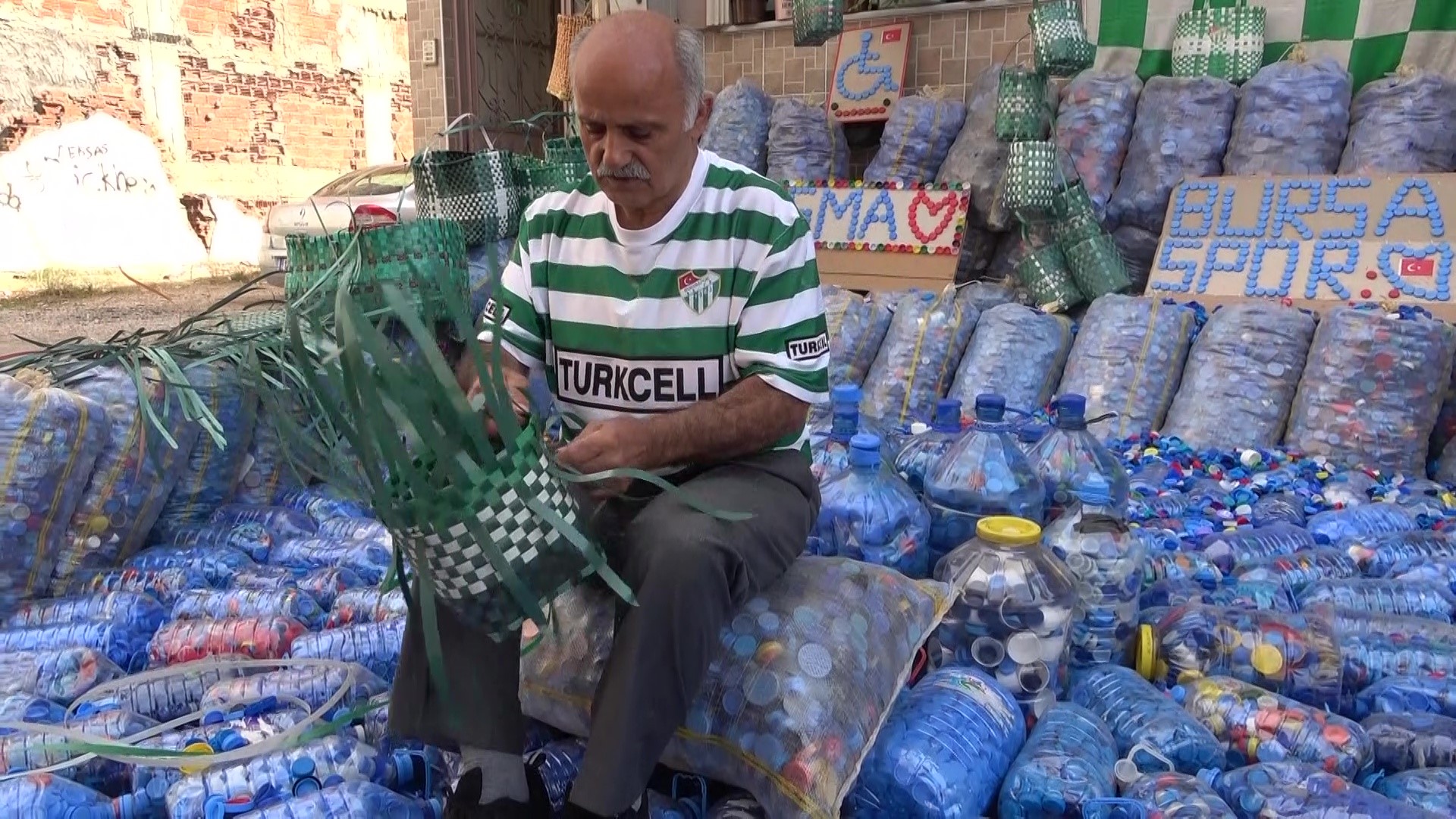 Kapaklar Bu Kez Bursaspor'a