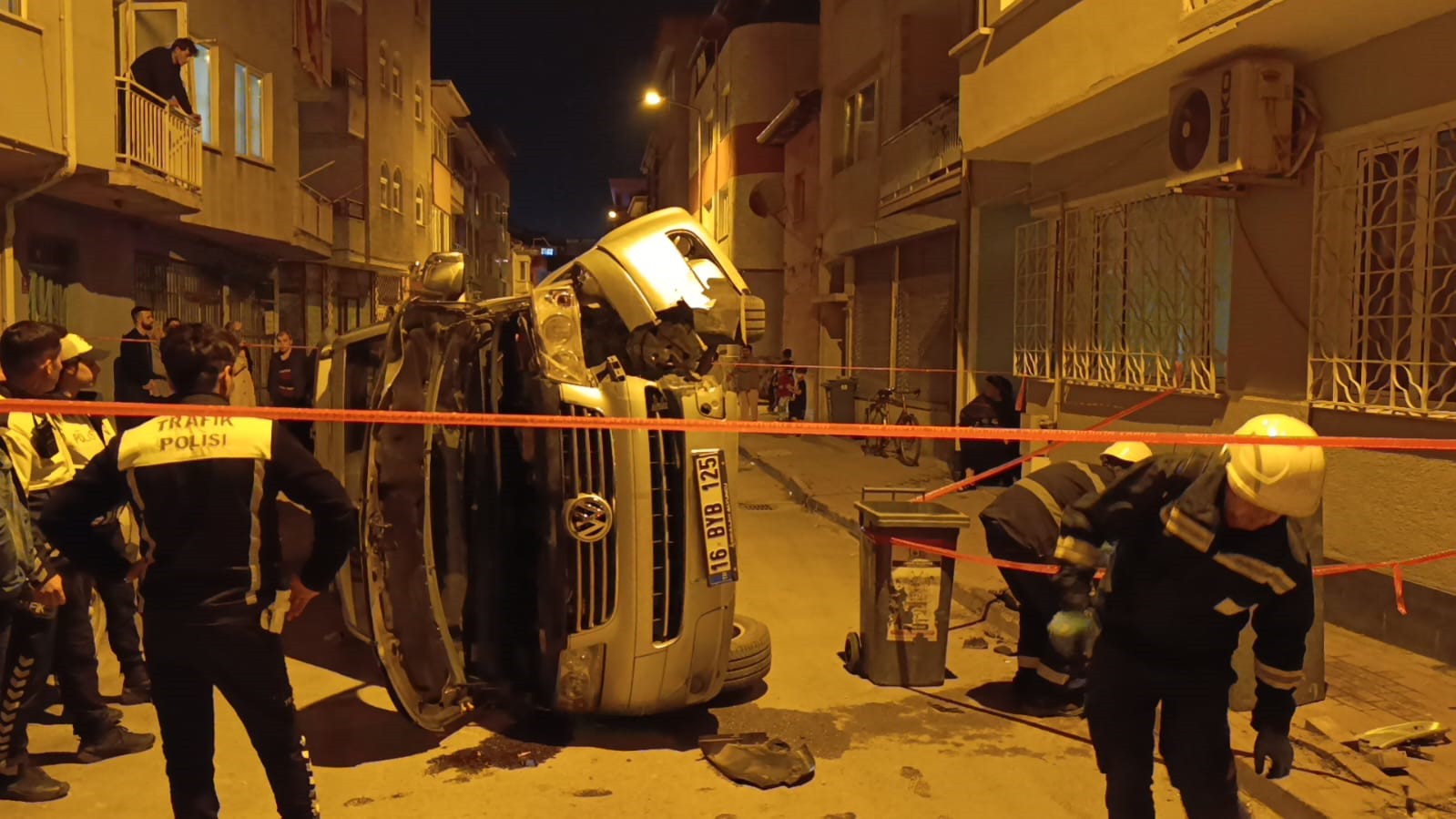 Panoya Çarpan Sürücü Kaçtı