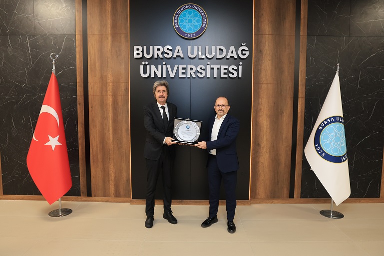 BUÜ Hastanesi yeni bağışlarla güçleniyor