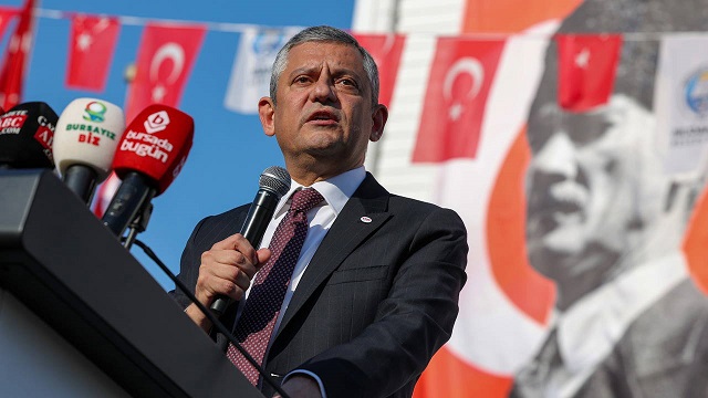 YENİ Parti Genel Başkanı Özel: "Sistemde parası kalan her bir vatandaşımız mağdurdur"