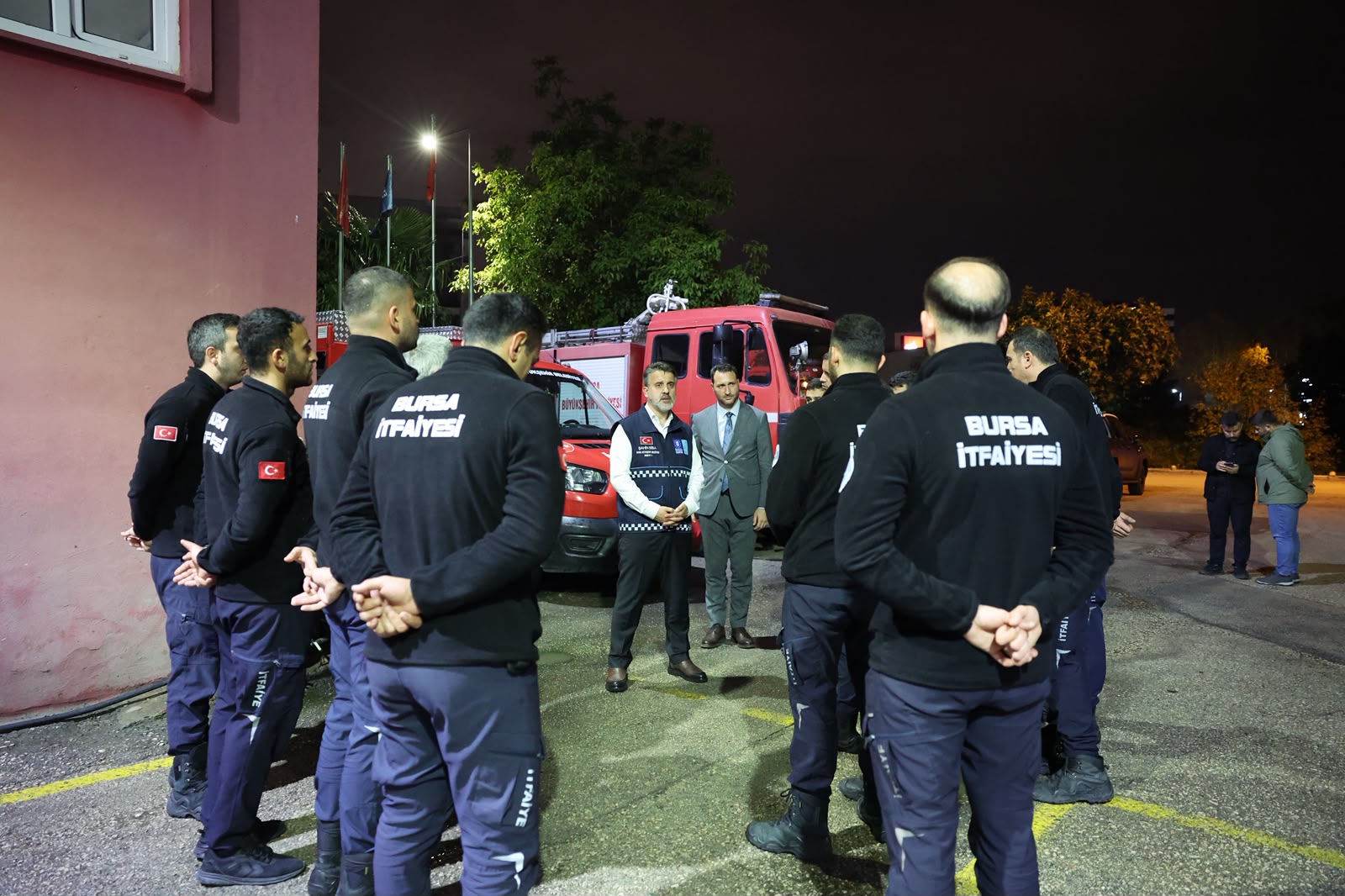 Bursa'da Yağmur Alarmı: 1126 Personel, 439 Araç Görev Başında