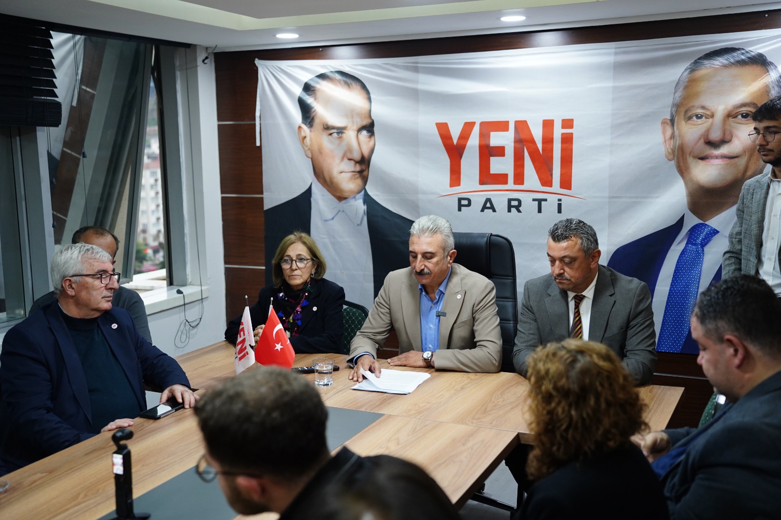 Yeşiltaş : "Ülkemiz Her Sabah Yeni Bir Karanlığa Uyanıyor"