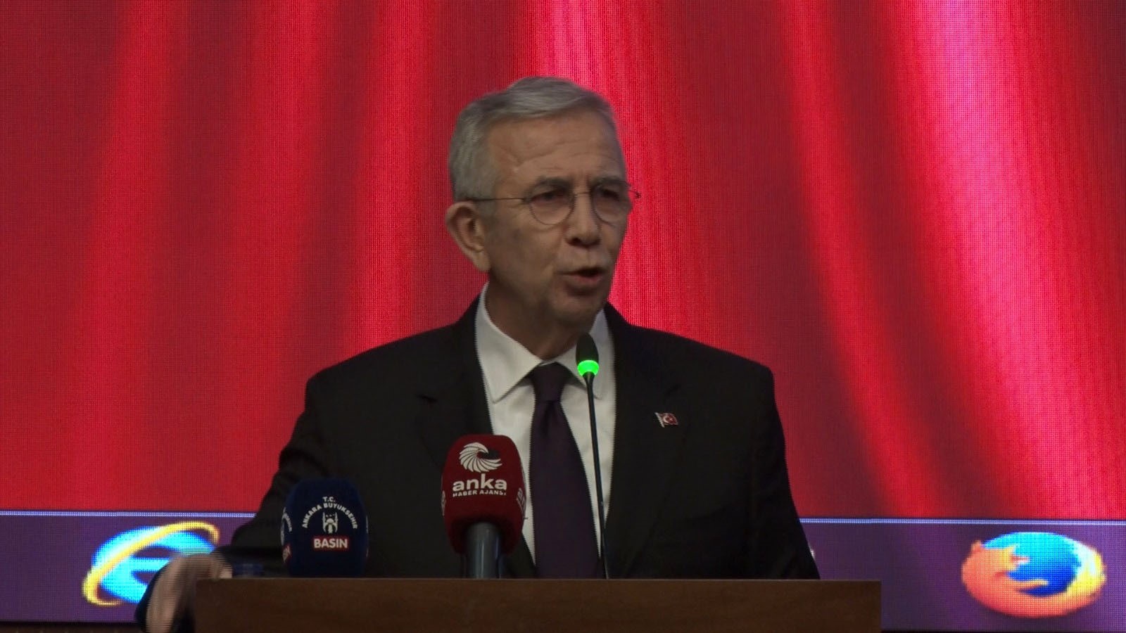 Mansur Yavaş'tan Parti Değiştirenlere Tepki