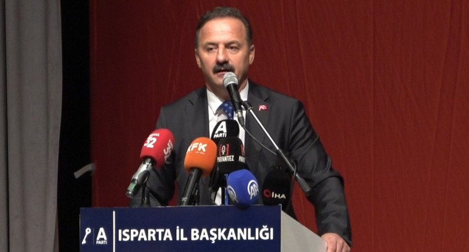 Ağıralioğlu'ndan Mansur Yavaş'a Şartlı Destek