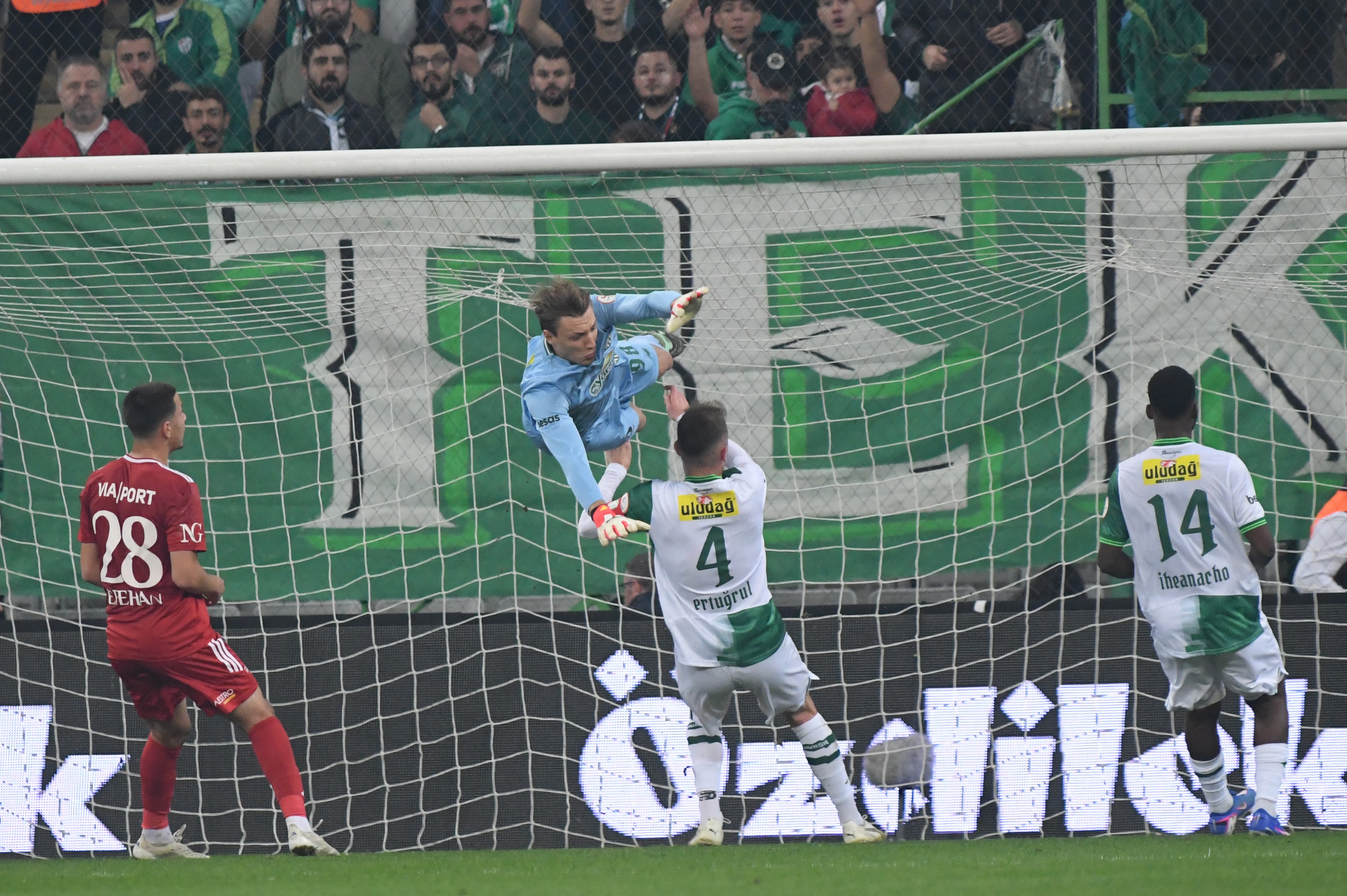 Bursaspor: 2 - Pendikspor: 0  