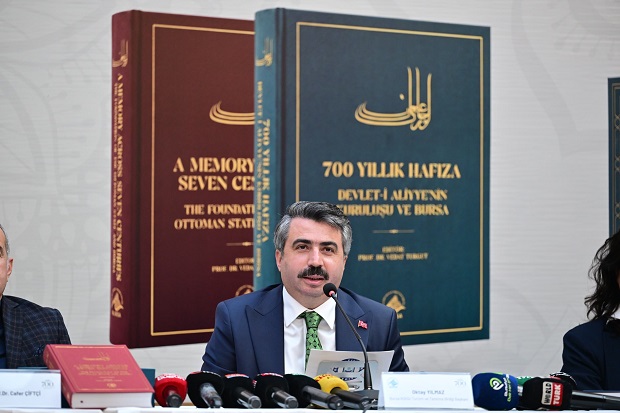 Bursa'nın 700 yıllık hafızası kitaplaştırıldı