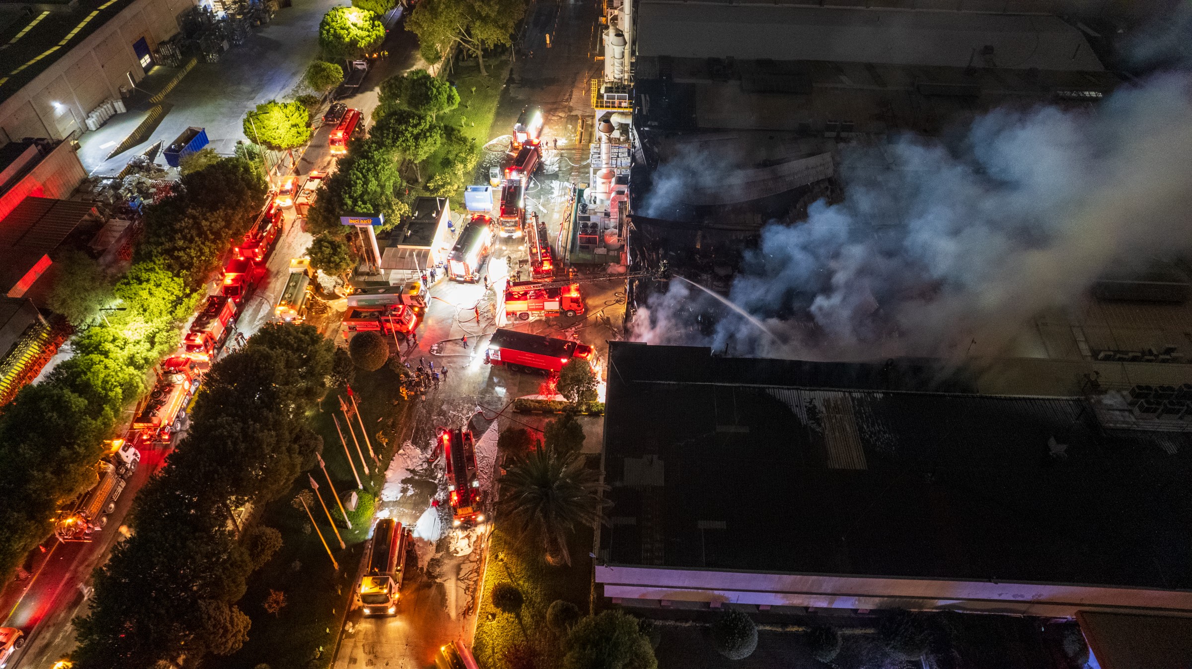 Manisa OSB'de Korkutan Fabrika Yangını