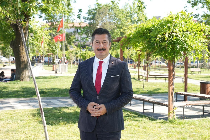 OSMANGAZİ MİLLET BAHÇESİ İÇİN YENİ PROJE: YER ALTI OTOPARKI VE MODERN ÇARŞI
