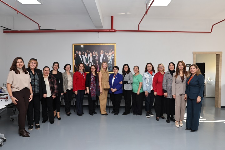 Nilüfer'in kadın muhtarları buluştu