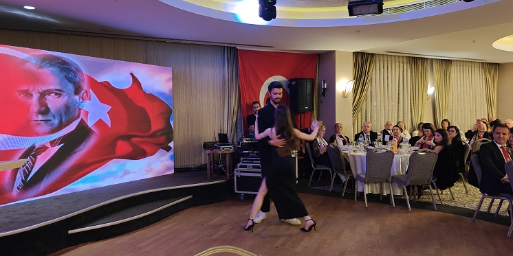 Cumhuriyet Balosu coşkuyla kutlandı