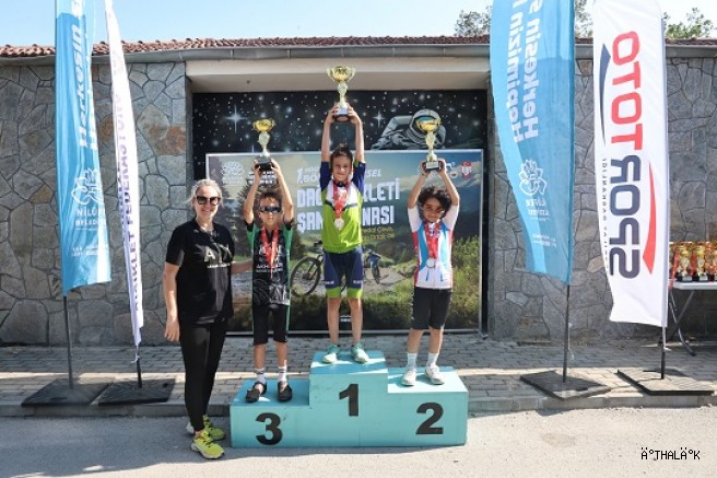 Nilüfer Belediyesi 1. Bölge Bölgesel Dağ Bisikleti Şampiyonası Nefes Kesti
