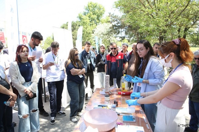 Nilüfer Belediyesi’nden Üniversiteli Gençlere Çevre Bilinci