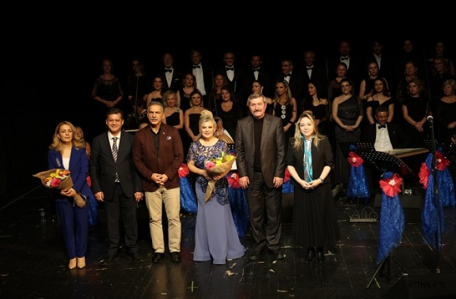 Nilüfer Belediyesi Türk Sanat Müziği Korosu’ndan Unutulmaz Konser