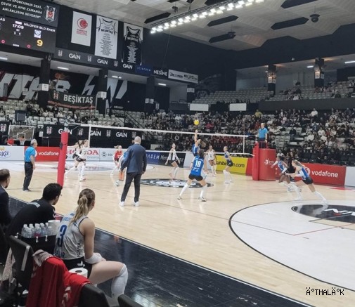 Nilüfer Belediyespor Eker, Beşiktaş’ı Set Vermeden Geçti