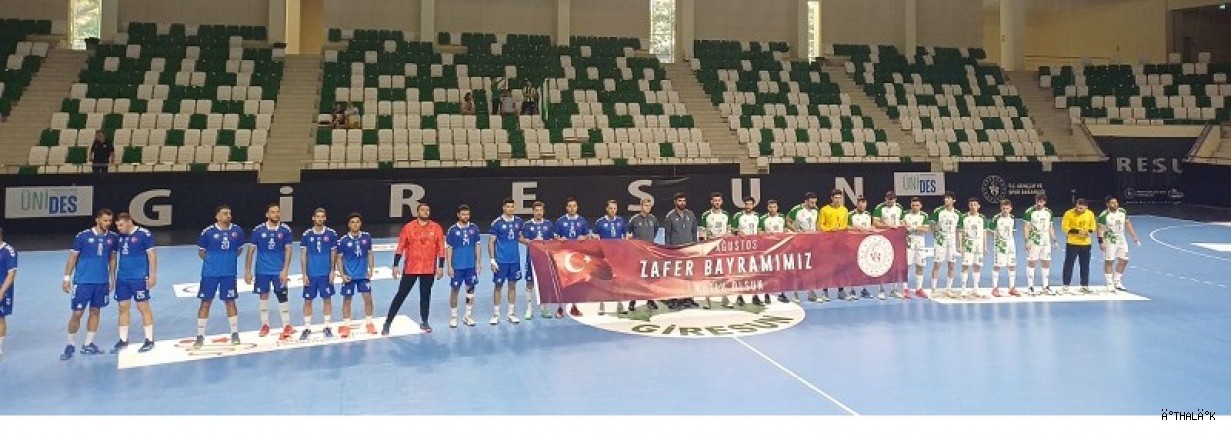Nilüfer Belediyespor Erkek Hentbol Takımı Yeni Sezona Galibiyetle Başladı