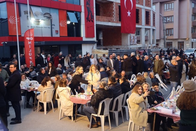 Nilüfer CHP'den  Sokak İftarı