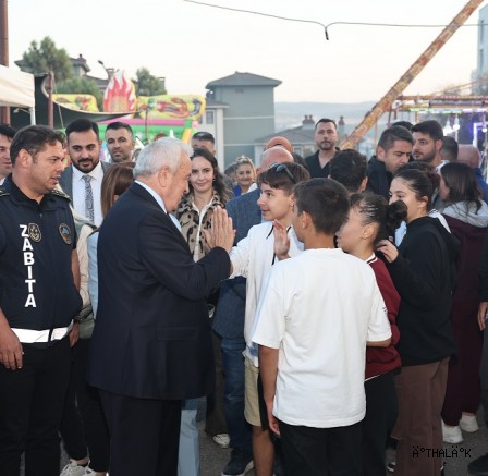 Nilüfer’de Balkan Panayırı Ortak Şarkıya Dönüştü