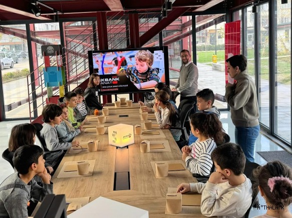 Nilüfer’de Çocuklar Sanatla İç İçe