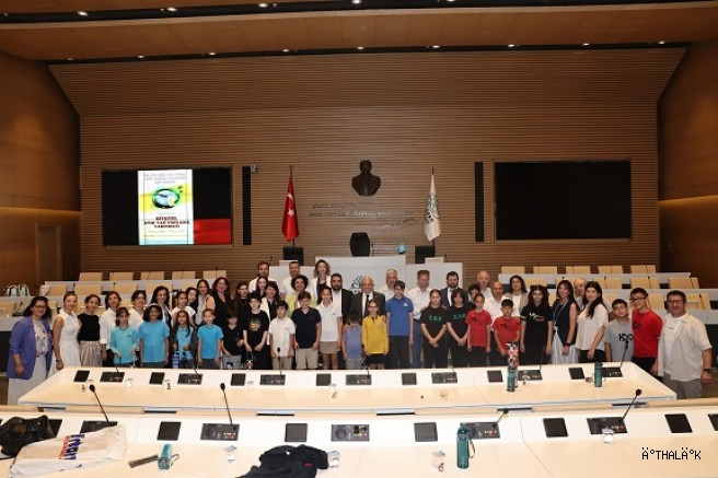 Nilüfer’de Öğrenciler Çevre İçin Yarıştı